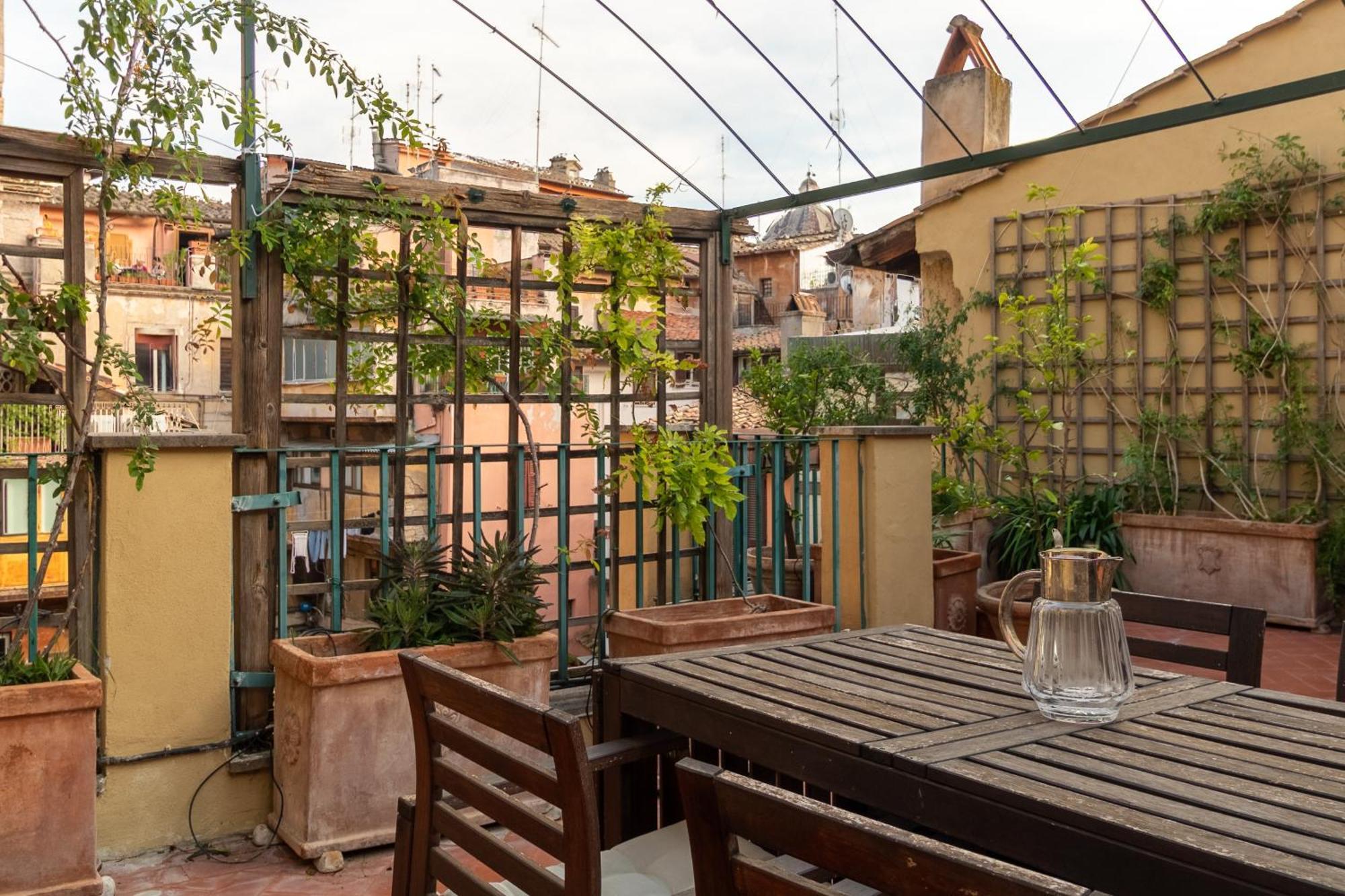 Apartmán Attico Minerva Con Due Terrazze Řím Exteriér fotografie