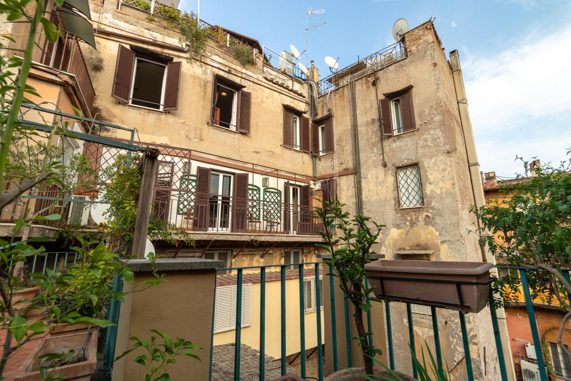 Apartmán Attico Minerva Con Due Terrazze Řím Exteriér fotografie